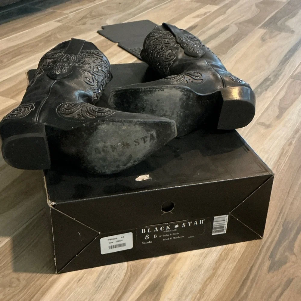 Black Star Cowboy Boots - Picture 4 of 5